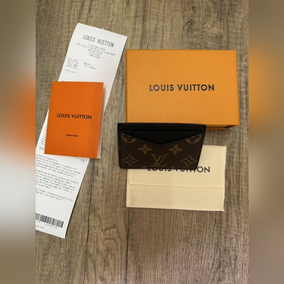 Louis Vuitton Neo Card Holder - Picture 8 of 8